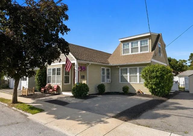 1st image of 1 Granite Rd, Peabody, MA 01960 | MLS# 73552764