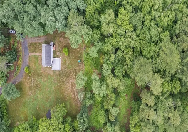 30th image of 433 Rounseville Rd, Rochester, MA 02770 | MLS# 73545887