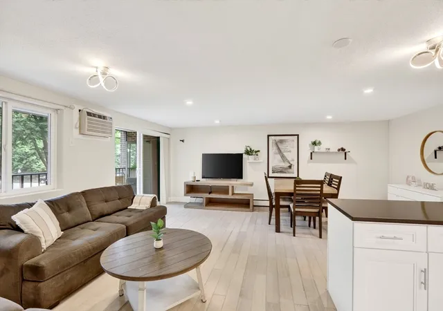 Homes for sale in Stoneham, MA | 66 Main St #26A, Stoneham, MA 02180 | MLS# 73546922