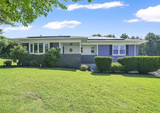 Homes for sale in Ware, MA | 11 Juniper Hill Rd, Ware, MA 01082 | MLS# 73544208