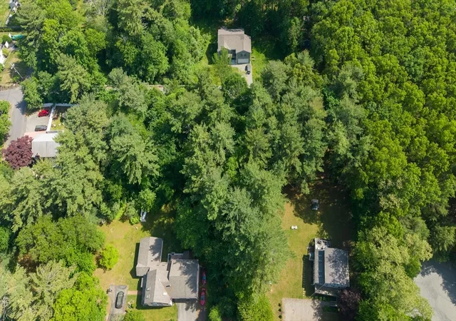 5th image of 31 Lee Rd, North Reading, MA 01864 | MLS# 73529556
