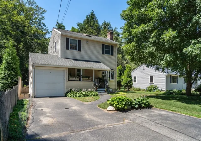 2nd image of 18 Lodge Road, Wayland, MA 01778 | MLS# 73555539