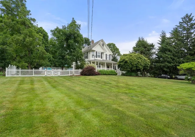 3rd image of 58 Brook Street, Scituate, MA 02066 | MLS# 73540523