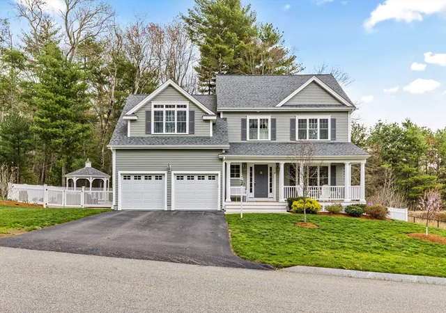 Homes for sale in South Grafton, MA | 4 Brookmeadow Ln, South Grafton, MA 01560 | MLS# 73505187