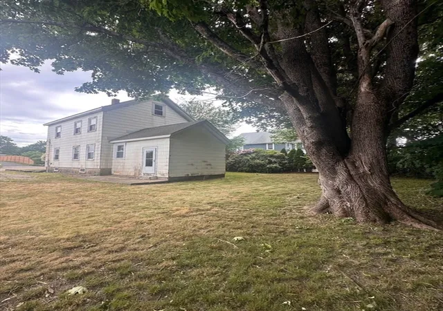 3rd image of 20 Summit Ave, Mansfield, MA 02048 | MLS# 73535341