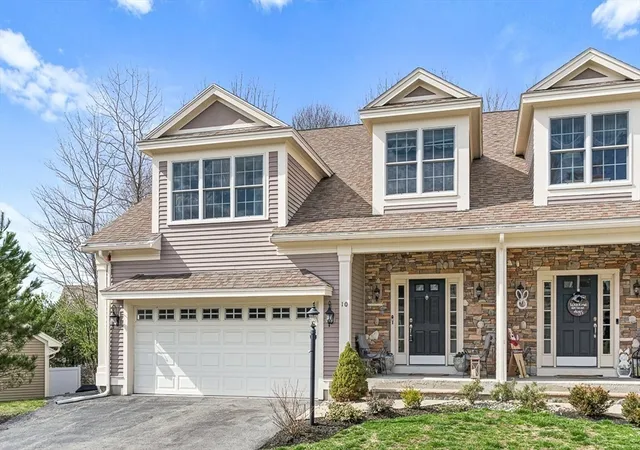 4th image of 10 White Cedar Dr #10, Middleton, MA 01949 | MLS# 73498106