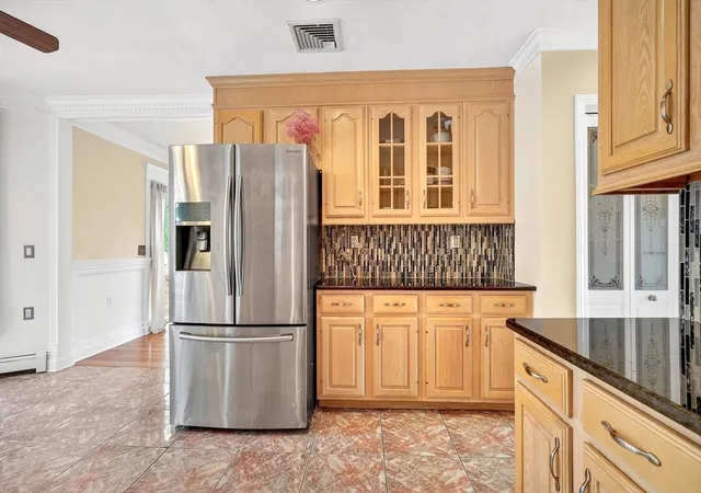 Homes for sale in Saugus, MA | 12 Parkway Dr, Saugus, MA 01906 | MLS# 73497854