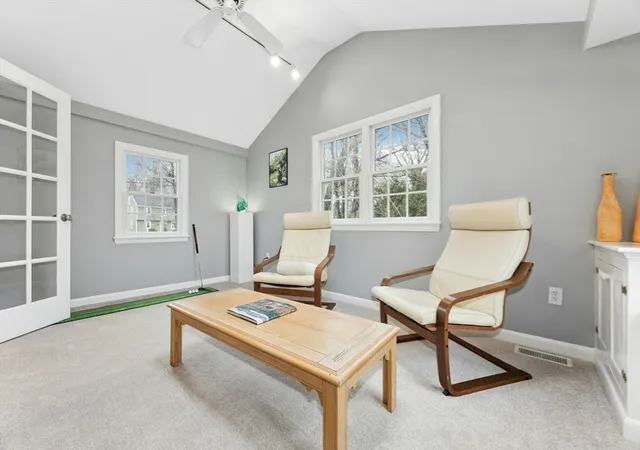 Photo 3 of Sale Pending at 256 W Main St, Westborough, MA 01581 | MLS# 73491349 | Listing updated on 2026-04-13