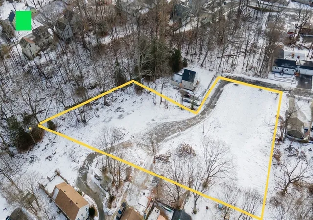 4th image of 45 Auburn Pl, Athol, MA 01331 | MLS# 73473210