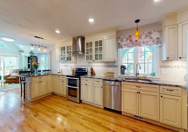 Photo 3 of Sale Pending at 79 Avery Rd, Holden, MA 01520 | MLS# 73562535 | Listing updated on 2026-09-02