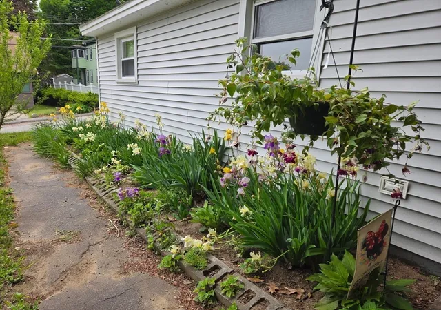 Photo 3 of Single family home for sale at 50 Grand St, Fitchburg, MA 01420 | MLS# 73552158 | Listing updated on 2026-09-30