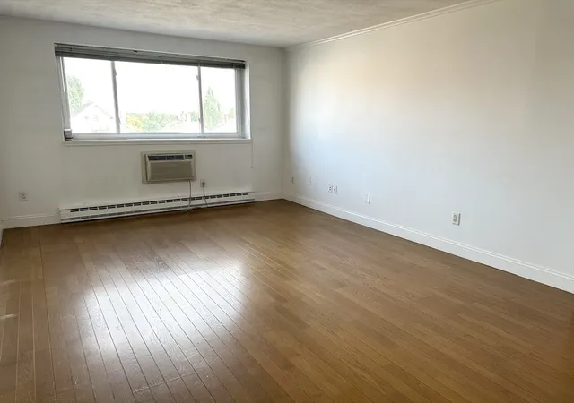 2nd image of 326 Broadway #15, Somerville, MA 02145 | MLS# 73558367