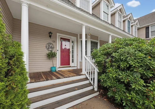 Homes for sale in Bellingham, MA | 123 Bellwood Circle #123, Bellingham, MA 02019 | MLS# 73541974