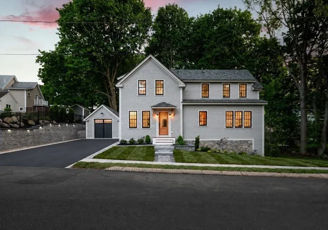 1st image of 1 Stanley Ave, Newburyport, MA 01950 | MLS# 73526084