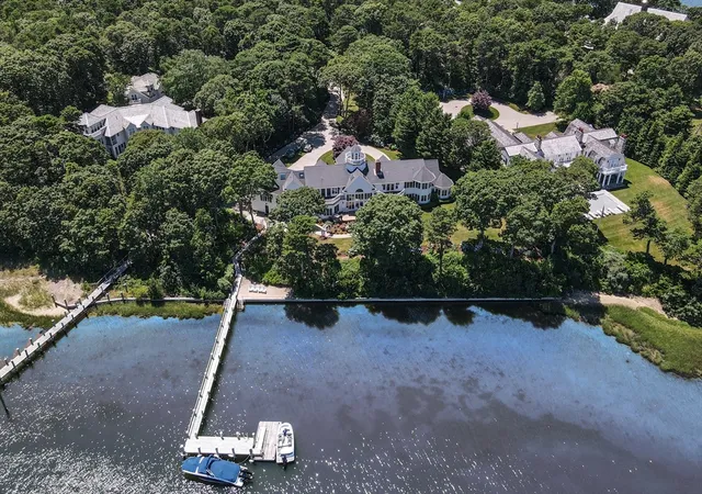 Homes for sale in Barnstable, MA | 168 Garrison Ln, Barnstable, MA 02655 | MLS# 73441700