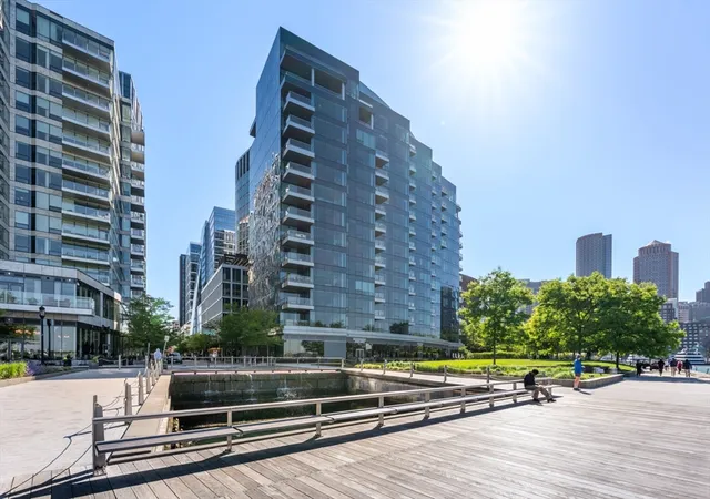 13th image of 22 Liberty Dr #2L, Boston, MA 02210 | MLS# 73551345