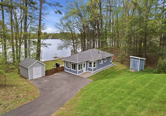 Homes for sale in Lunenburg, MA | 32 Hemlock Dr, Lunenburg, MA 01462 | MLS# 73517645