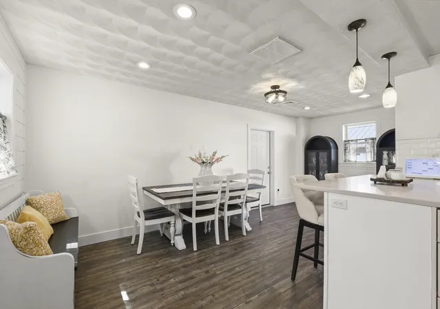 5th image of 512 Central Avenue, Seekonk, MA 02771 | MLS# 73558154