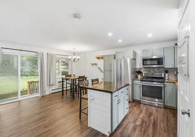 4th image of 825 John Fitch Hwy #1, Fitchburg, MA 01420 | MLS# 73561619