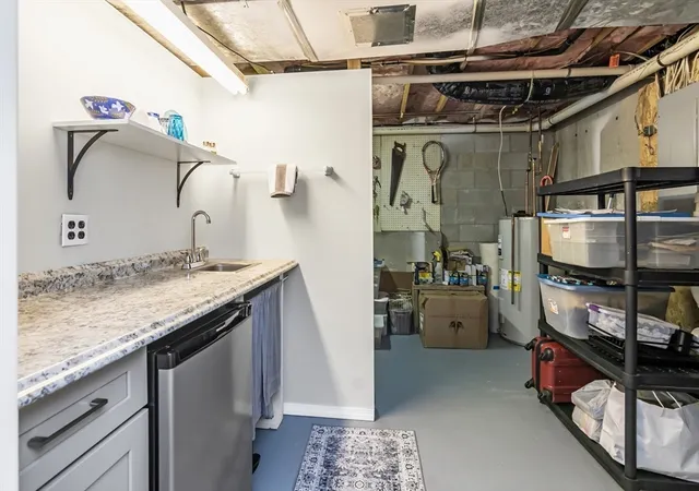 2nd image of 42 Quarry Ridge Ln, Rockport, MA 01966