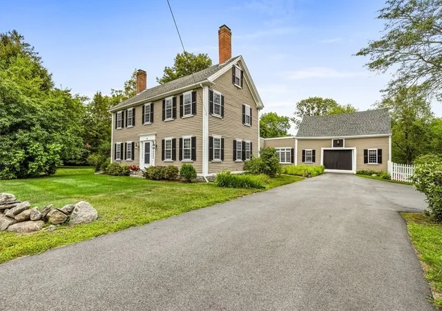 Photo 2 of Single family home for sale at 28 Spring St, Hanson, MA 02341 | MLS# 73553729 | Listing updated on 2026-09-23
