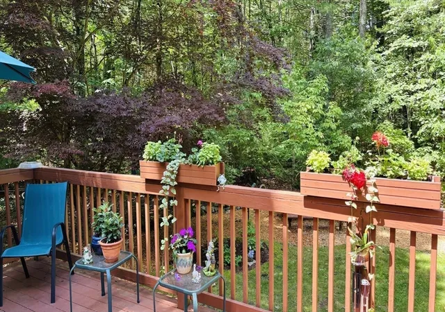 4th image of 152 Forest Street, Franklin, MA 02038 | MLS# 73551370