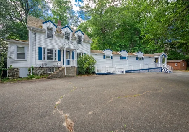 Homes for sale in Norwood, MA | 521 Walpole St, Norwood, MA 02062 | MLS# 73538212