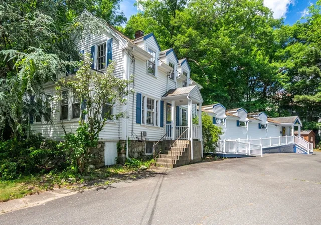 Photo 3 of Single family home for sale at 521 Walpole St, Norwood, MA 02062 | MLS# 73538212 | Listing updated on 2026-08-12