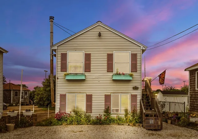 1st image of 34 Cable Ave, Salisbury, MA 01952 | MLS# 73517746