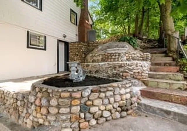 5th image of 9 Walden Pond Ave, Saugus, MA 01906 | MLS# 73556788