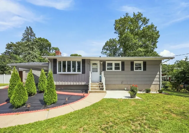Photo 1 of Single family home for sale at 401 Turnpike St, Stoughton, MA 02072 | MLS# 73569290 | Listing updated on 2026-09-14