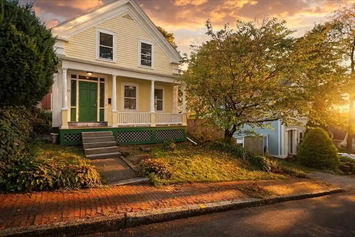 Photo 1 of Single family home for sale at 13 Congress St, Worcester, MA 01609 | MLS# 73591395 | Listing updated on 2026-10-29