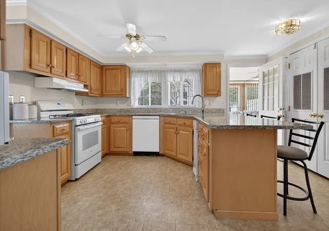 Homes for sale in Bridgewater, MA | 89 Trailwood Dr, Bridgewater, MA 02324 | MLS# 73500338
