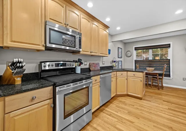Homes for sale in Uxbridge, MA | 21 Concord Ln #21, Uxbridge, MA 01569 | MLS# 73540826