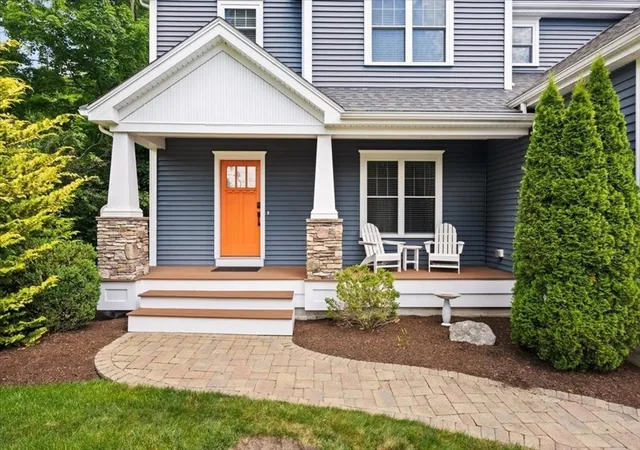 Photo 3 of Sale Pending at 418 Center St, Easton, MA 02375 | MLS# 73539548 | Listing updated on 2026-08-22