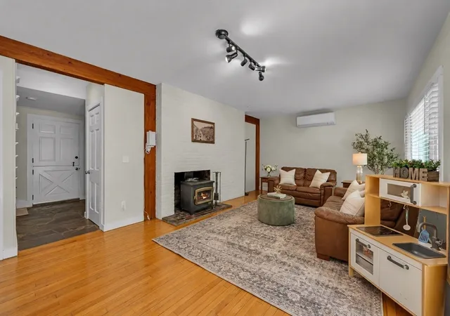 Homes for sale in Acton, MA | 103 Newtown Road, Acton, MA 01720 | MLS# 73534086