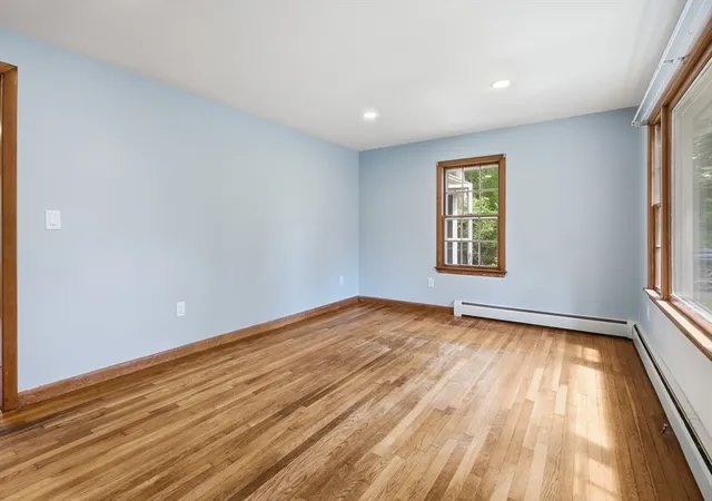 5th image of 292 Anawan St, Rehoboth, MA 02769 | MLS# 73559150