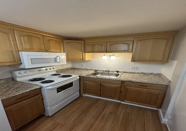 Condominium at 21 Staples Ave #14, Everett, MA 02149 | MLS# 73323690 | | Sold on 2025-02-26