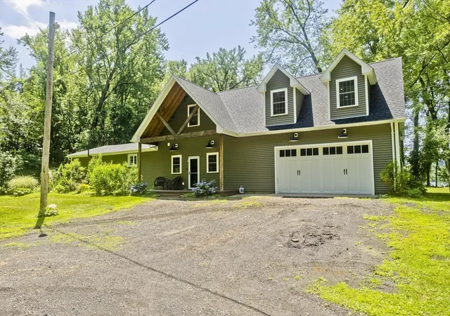 3rd image of 30 Cove Island Rd, South Hadley, MA 01075 | MLS# 73553031