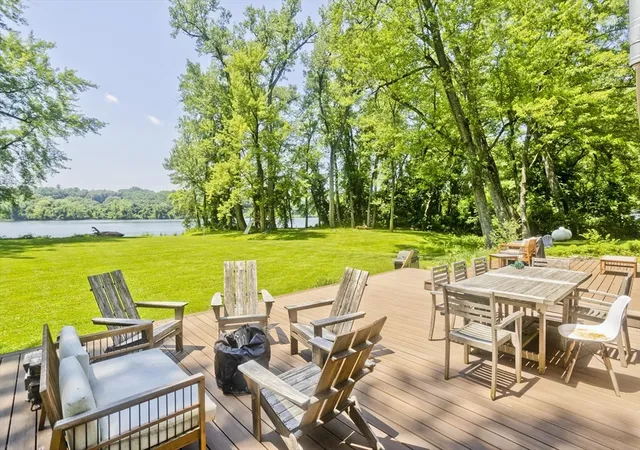 5th image of 30 Cove Island Rd, South Hadley, MA 01075 | MLS# 73553031