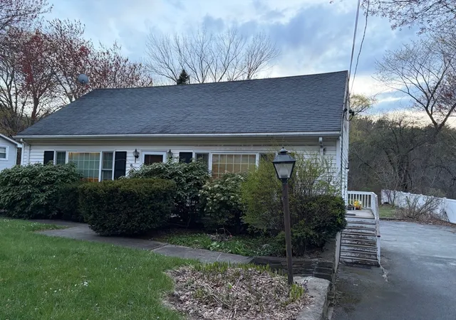 Homes for sale in Southborough, MA | 112 Marlboro Rd, Southborough, MA 01772 | MLS# 73507358