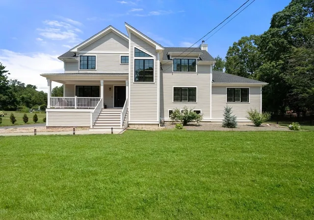 Photo 3 of Single family home for sale at 54 Meadowbrook Rd, Westwood, MA 02090 | MLS# 73559295 | Listing updated on 2026-08-31