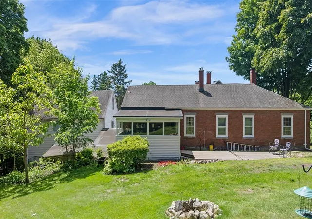 3rd image of 14 Poplar, Danvers, MA 01923 | MLS# 73531541