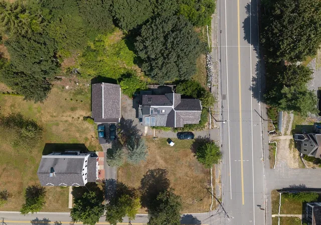 2nd image of 29 Gorham St, Chelmsford, MA 01824 | MLS# 73512902