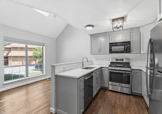 Photo 3 of Sale Pending at 48 Perkins Ct #48, Haverhill, MA 01832 | MLS# 73537382 | Listing updated on 2026-08-11