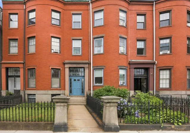 Photo 1 of Sale Pending at 191 Webster, East Boston, MA 02128 | MLS# 73554042 | Listing updated on 2026-08-29