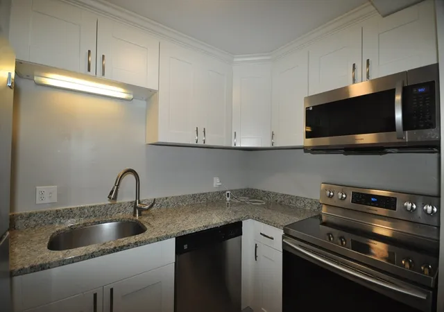 1st image of 1186 Worcester Road #620, Framingham, MA 01702 | MLS# 73550085