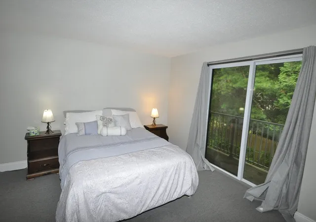 2nd image of 1186 Worcester Rd, Framingham, MA 01702