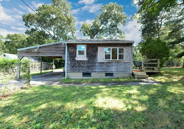 1st image of 27 Lake Dr, Plymouth, MA 02360 | MLS# 73558599