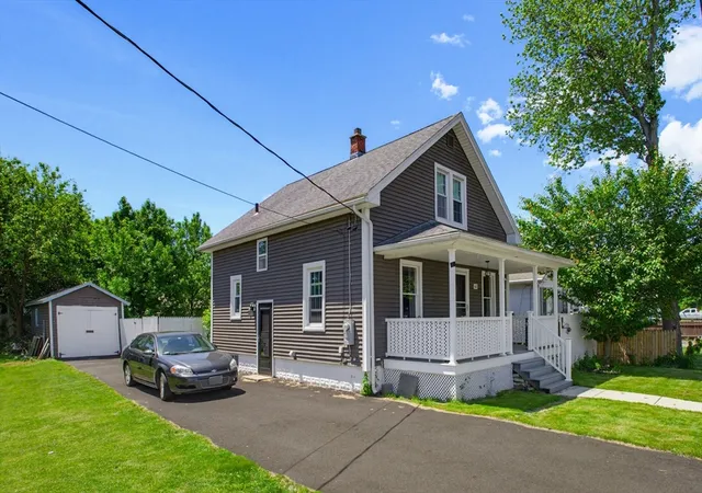 Homes for sale in Chicopee, MA | 63 Stedman St, Chicopee, MA 01013 | MLS# 73529926